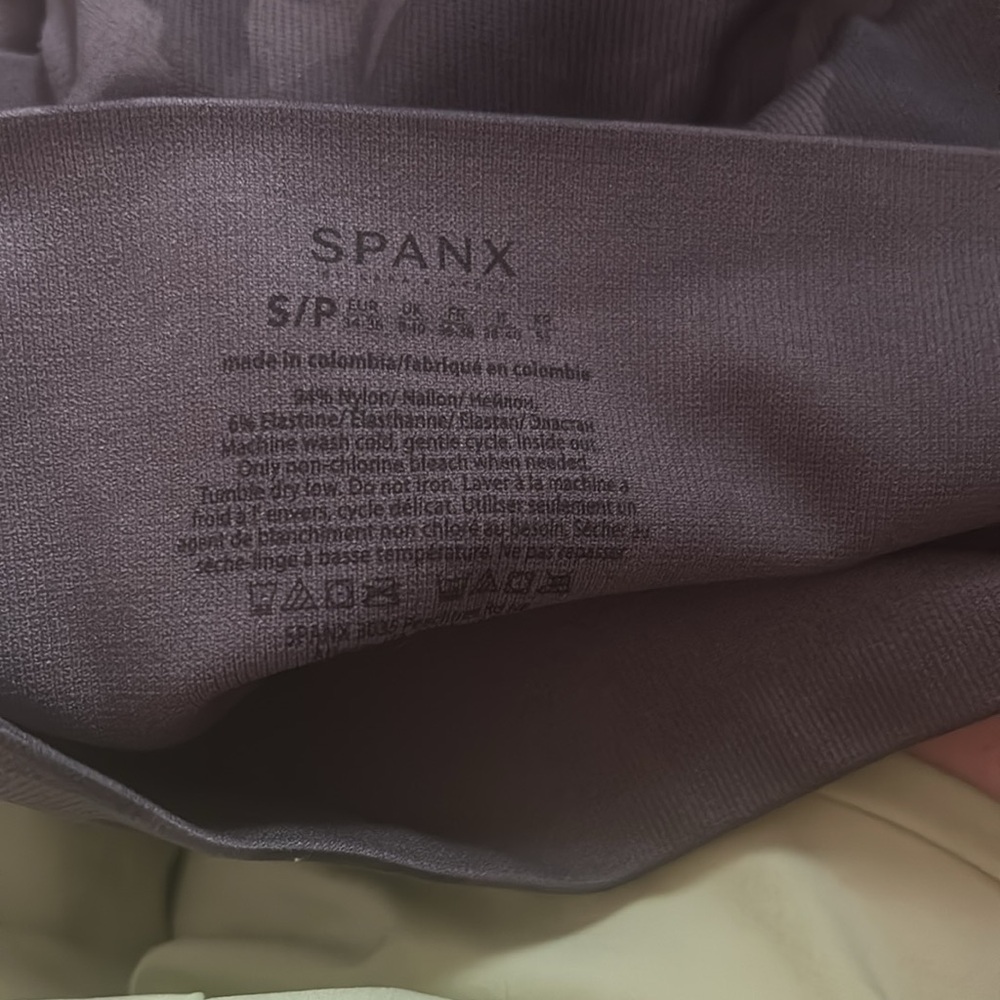 Spanx Leggings Womens Small Green Camo Look At Me Now Seamless High Rise Stretch - Picture 8 of 8